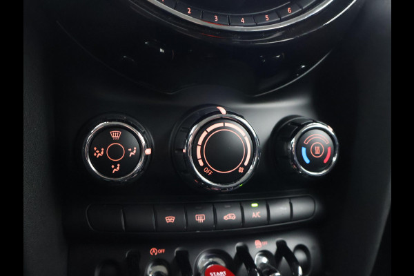 MINI 5-deurs 1.5 COOPER 136 PK 5-DEURS BRITISH RACING GREEN + CARBON BLACK LEDER SPORTINTERIEUR