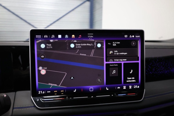 Volkswagen Tiguan 1.5 eTSI 3x R-Line IQ+LED/VIRTUAL/SFEER/PANO/ALCANTARA+S.VERWARMING/20" LMV/CAM/LINE/ACC/ECC/12 MDN GARANTIE!