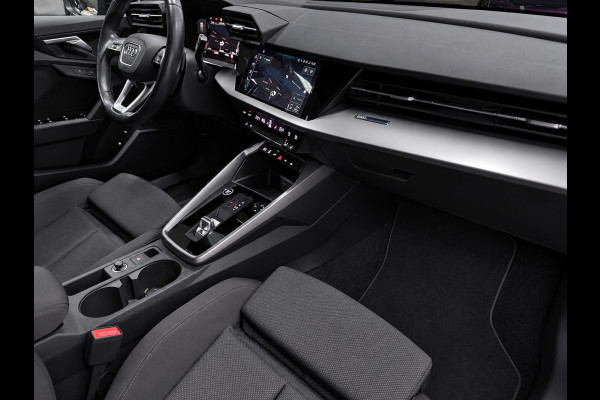 Audi A3 Sportback 45 TFSI e S edition Competition NAVI/STOEL-M/DAB/CARPLAY/ADAPT-CRUISE/V-COCKPIT///