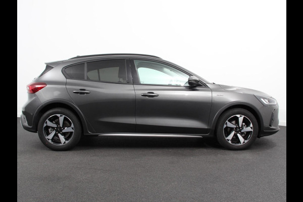 Ford Focus 1.0 EcoBoost 155pk Hybrid Automaat Active X Navigatie Climate Control Camera Parkeer sensoren B&O LED