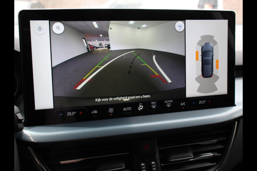 Ford Focus 1.0 EcoBoost 155pk Hybrid Automaat Active X Navigatie Climate Control Camera Parkeer sensoren B&O LED