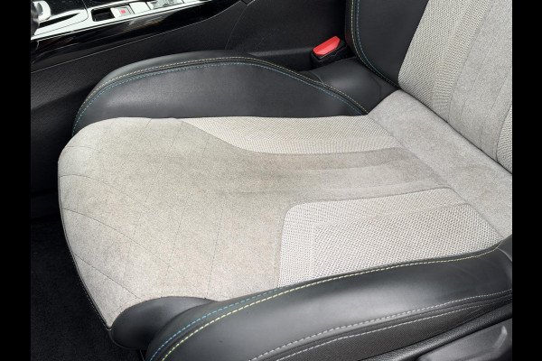 Peugeot e-208 EV GT 350 50 kWh SOH 90,4% 1e Eigenaar|Navi|Camera|Clima|Cruise|Stoelverwarming|GT-Pack|i-Cockpit|N.A.P|Nieuwe APK bij Aflevering