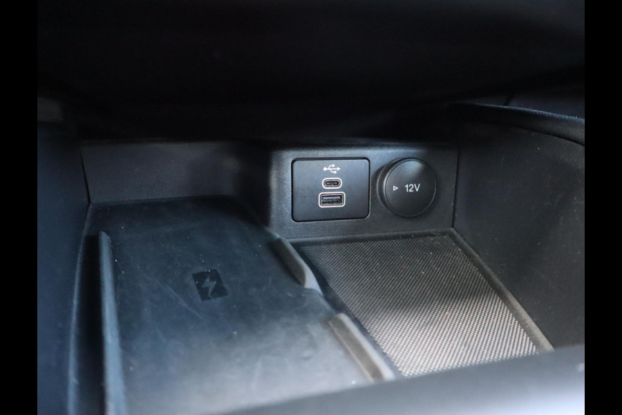 Ford Kuga 2.5 PHEV ST-Line X | ACC | Stoel en stuurverwarming | Camera | HUD