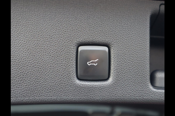 Ford Kuga 2.5 PHEV ST-Line X | ACC | Stoel en stuurverwarming | Camera | HUD