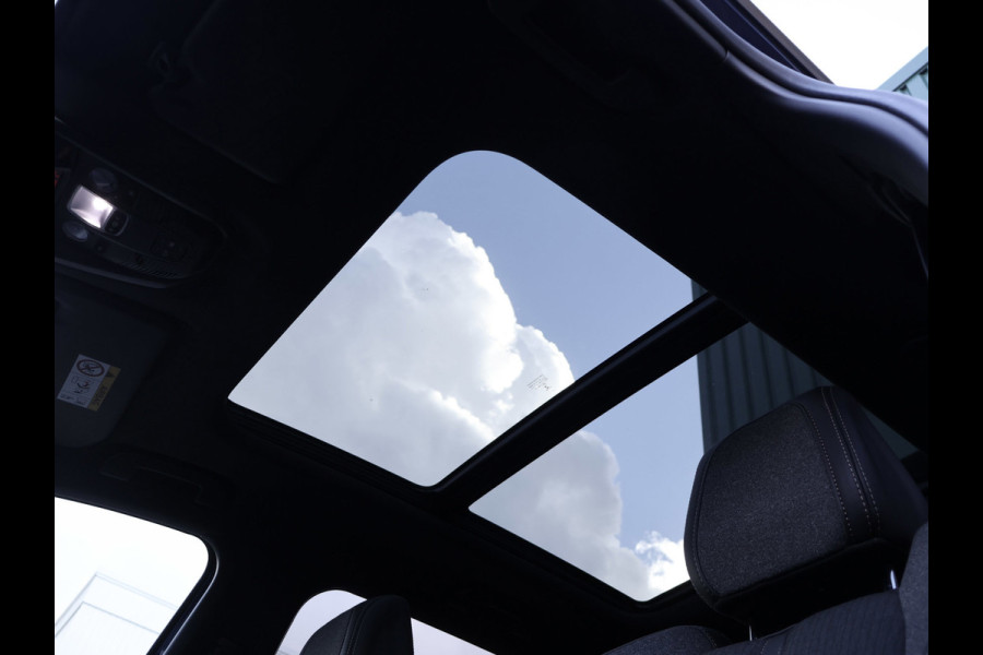 Peugeot 3008 1.2 PureTech Blue Lease Premium Sport (PANORAMADAK,APPLE CARPLAY,NAVI,CAMERA,360 VIEW,STOELVERWARMING,LED,LM VELGEN)