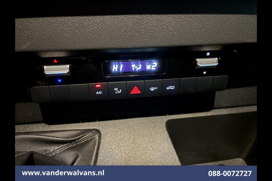 Mercedes-Benz Sprinter 315CDI 150pk L3H2 Euro6 Airco | 360 graden Camera | Navigatie | Cruisecontrol | Chauffeursstoel | Apple Carplay Android Auto, Stoelverwarming, Parkeersensoren, Bijrijdersbank