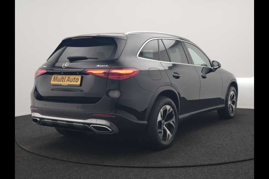 Mercedes-Benz GLC 300e 4MATIC Avantgarde PHEV Long Range 313pk Dealer O.H. NIEUW MODEL | Camera | Lederen Sportstoelen Memory & Verwarmd | Sfeerverlichting | Apple Carplay | Blis | Navigatie | DAB | Cruise Control | 18"L.M |