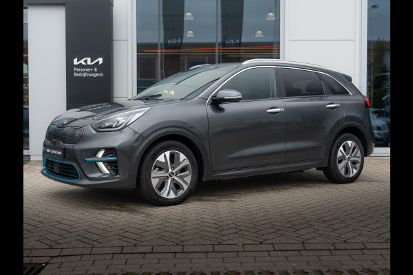 Kia e-Niro DynamicPlusLine 64 kWh SOH 98 % |Stoel en stuurverwarming | Schuif/-kanteldak | Achteruitrijcamera | Navigatie | Carplay | PDC voor & achter | Achteruitrijcamera