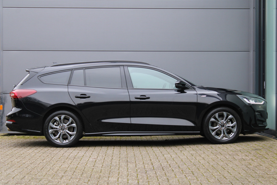 Ford FOCUS Wagon 1.0 EcoBoost Hybrid ST Line X | Trekhaak | BLIS | Winterpack | Adaptieve cruise