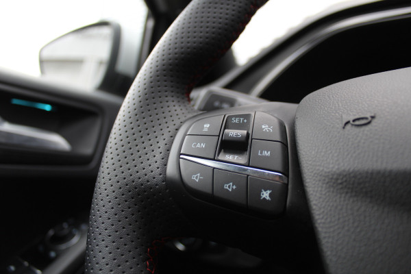 Ford FOCUS Wagon 1.0 EcoBoost Hybrid ST Line X | Trekhaak | BLIS | Winterpack | Adaptieve cruise