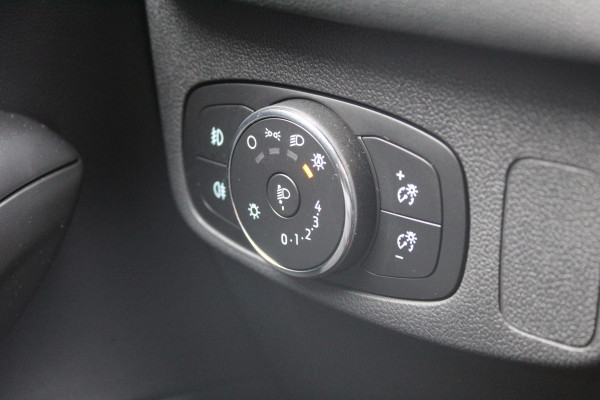 Ford FOCUS Wagon 1.0 EcoBoost Hybrid ST Line X | Trekhaak | BLIS | Winterpack | Adaptieve cruise