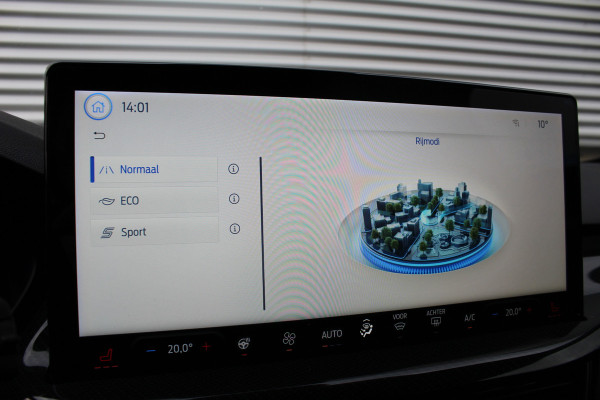 Ford FOCUS Wagon 1.0 EcoBoost Hybrid ST Line X | Trekhaak | BLIS | Winterpack | Adaptieve cruise