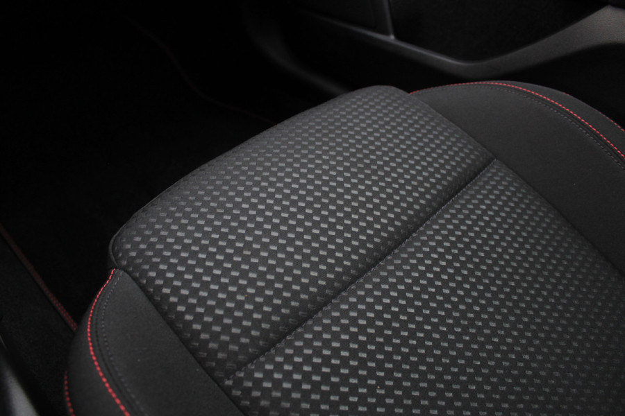 Ford FOCUS Wagon 1.0 EcoBoost Hybrid ST Line X | Trekhaak | BLIS | Winterpack | Adaptieve cruise