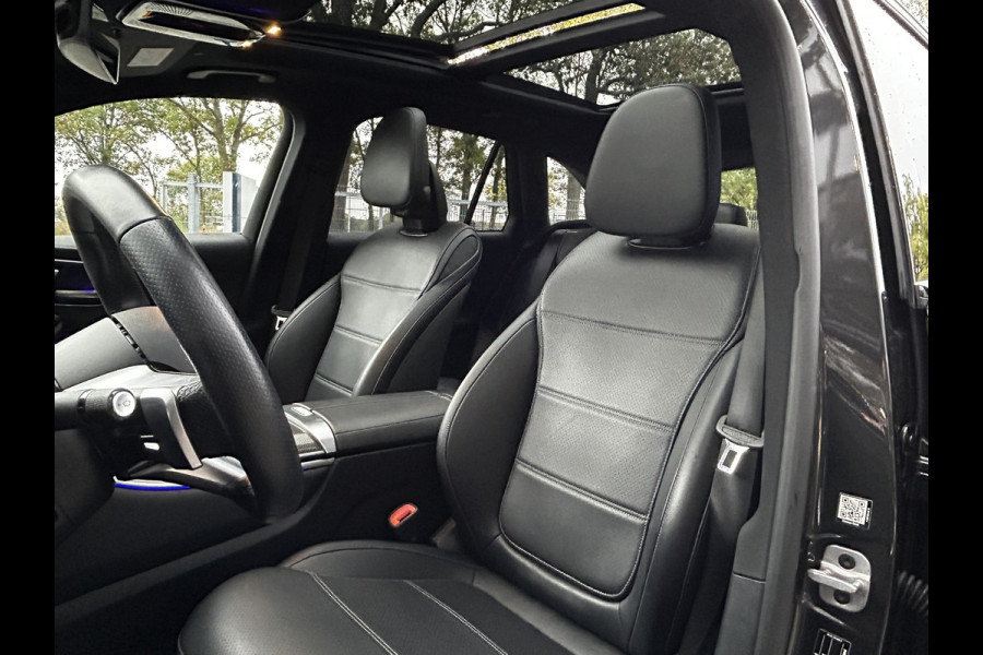 Mercedes-Benz GLC 400 AMG // Luchtvering // Multi Contour Stoelen // Achteras Besturing // Panoramadak // Burmester // Stoelventilatie // Headup /