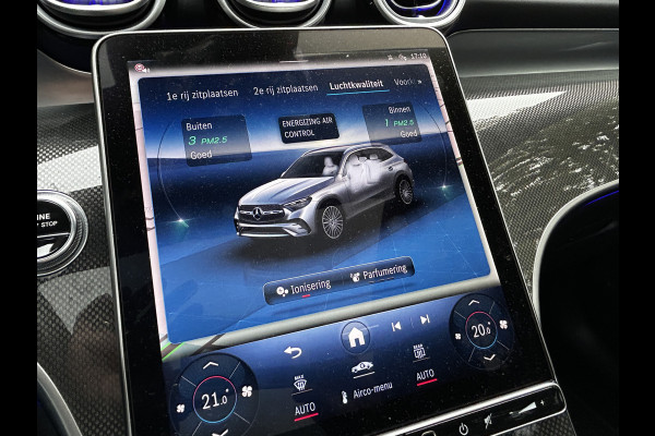 Mercedes-Benz GLC 400 AMG // Luchtvering // Multi Contour Stoelen // Achteras Besturing // Panoramadak // Burmester // Stoelventilatie // Headup /