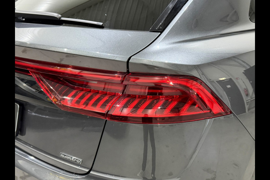 Audi Q8 55 TFSIe Quattro S Line / RS Stoelen / Pano / B&O / Massage / Ventilatie