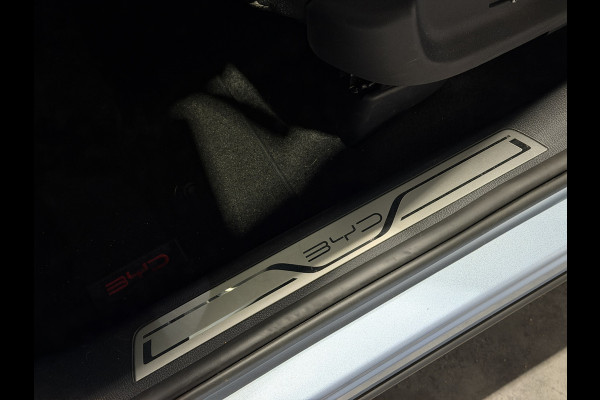 BYD SEAL U 1.5 DM-i FWD Boost | Panorama dak | premium audio | stoel verwarming/koeling |