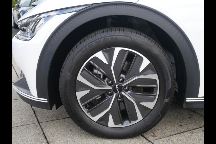 Kia Ev6 Light Edition 58 kWh | Camera | Carplay | Navi | Adaptief | Stoel/Stuurverwarming