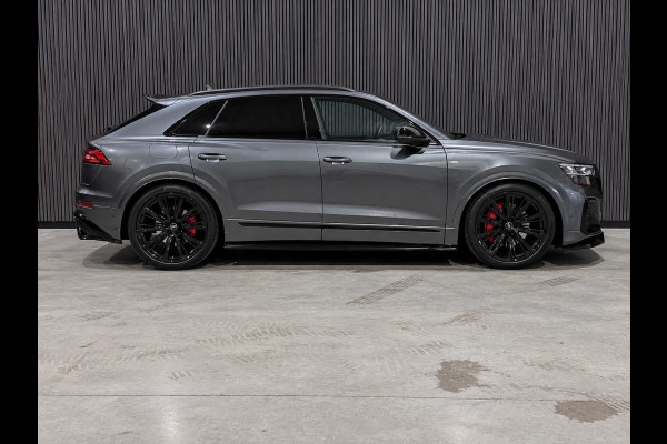 Audi Q8 60 TFSIe Quattro S Competition / 4WD Besturing / Pano / RS Zetel / Softclose / Alcantara hemel / Trekhaak /