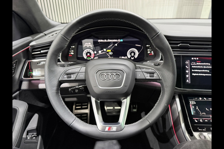 Audi Q8 60 TFSIe Quattro S Competition / 4WD Besturing / Pano / RS Zetel / Softclose / Alcantara hemel / Trekhaak /