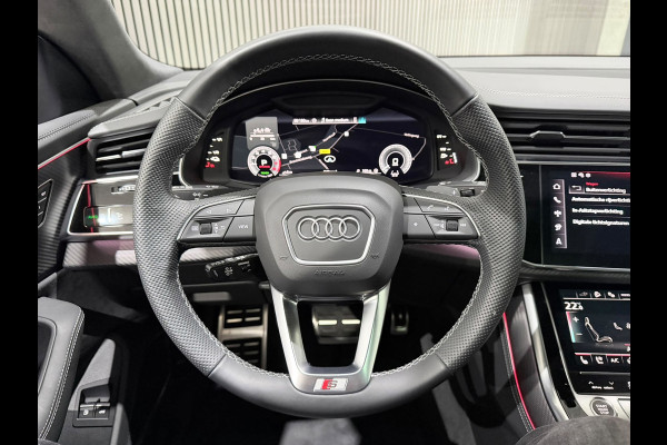 Audi Q8 60 TFSIe Quattro S Competition / 4WD Besturing / Pano / RS Zetel / Softclose / Alcantara hemel / Trekhaak /