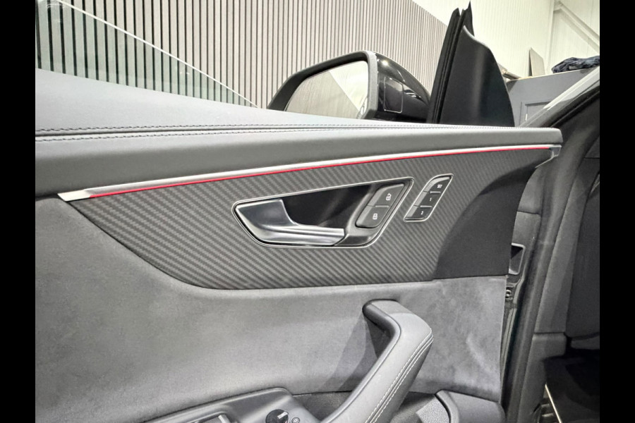 Audi Q8 60 TFSIe Quattro S Competition / 4WD Besturing / Pano / RS Zetel / Softclose / Alcantara hemel / Trekhaak /