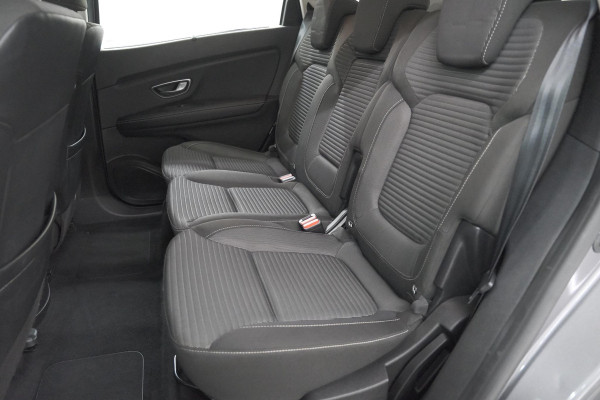 Renault Grand Scénic 1.3 Intens TCe 140 EDC | 7 Zitplaatsen | Apple Carplay | Camera | Parkeersensoren voor + achter