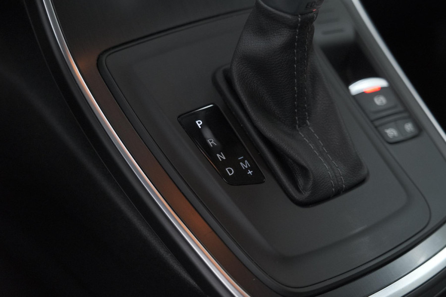 Renault Grand Scénic 1.3 Intens TCe 140 EDC | 7 Zitplaatsen | Apple Carplay | Camera | Parkeersensoren voor + achter