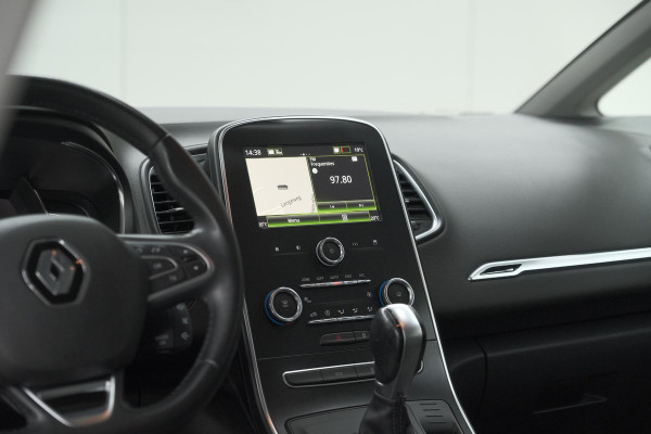 Renault Grand Scénic 1.3 Intens TCe 140 EDC | 7 Zitplaatsen | Apple Carplay | Camera | Parkeersensoren voor + achter