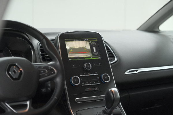 Renault Grand Scénic 1.3 Intens TCe 140 EDC | 7 Zitplaatsen | Apple Carplay | Camera | Parkeersensoren voor + achter