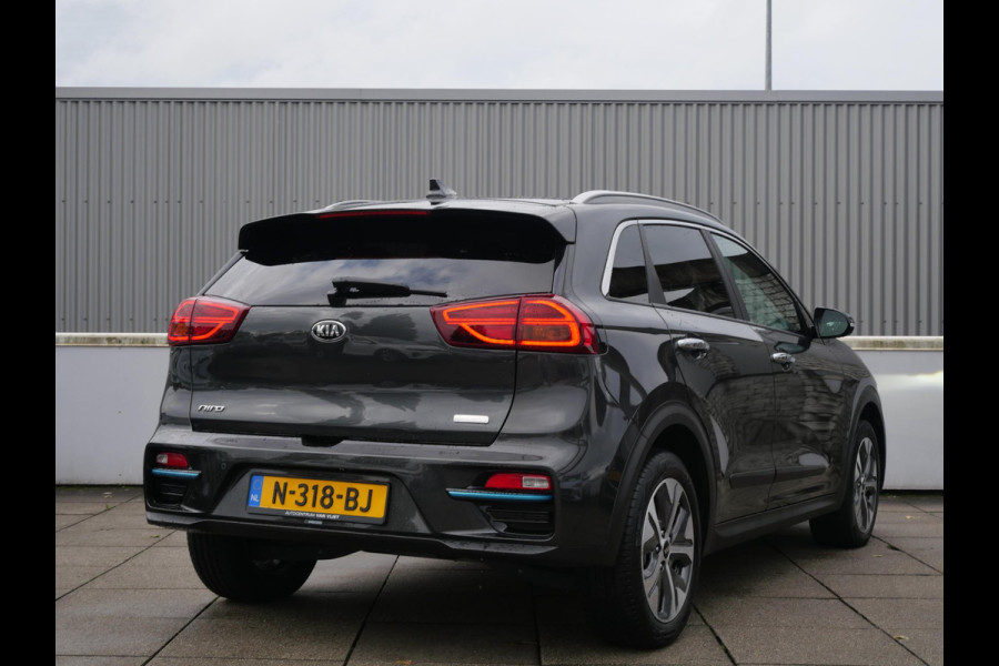 Kia e-Niro DynamicPlusLine 64 kWh | Navi | Carplay | Stoel/stuurverwarming | Adaptief | Camera | Schuif/kanteldak |