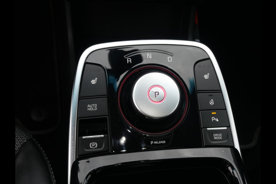 Kia e-Niro DynamicPlusLine 64 kWh | Navi | Carplay | Stoel/stuurverwarming | Adaptief | Camera | Schuif/kanteldak |