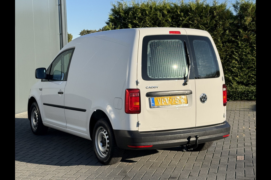 Volkswagen Caddy 2.0 TDI / L1H1 / TREKHAAK / AIRCO / CRUISE / NAVI / CARPLAY / DAB+ / ORIG. NL