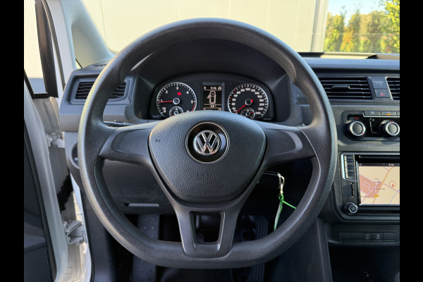 Volkswagen Caddy 2.0 TDI / L1H1 / TREKHAAK / AIRCO / CRUISE / NAVI / CARPLAY / DAB+ / ORIG. NL