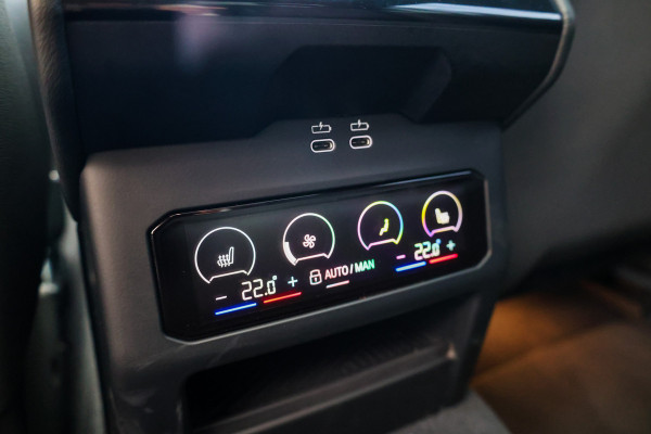 BMW 5 Serie 550e xDrive | BTW! | FULL OPTION! | PANO | B&W | M-SPORT PRO | CARBON | STOELVENTILATIE |