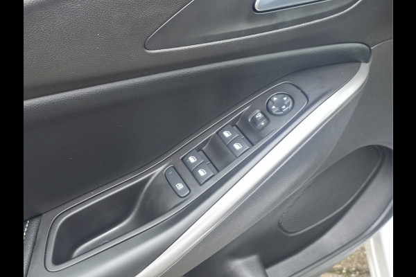 Opel Grandland 1.2 Turbo GS Line | Lederen interieur | Rondom Camera | Matrix