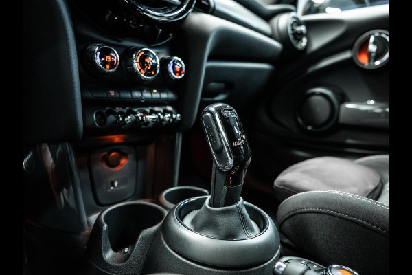 MINI 3-deurs 1.5 Cooper Mooie Mini met JCW interieur