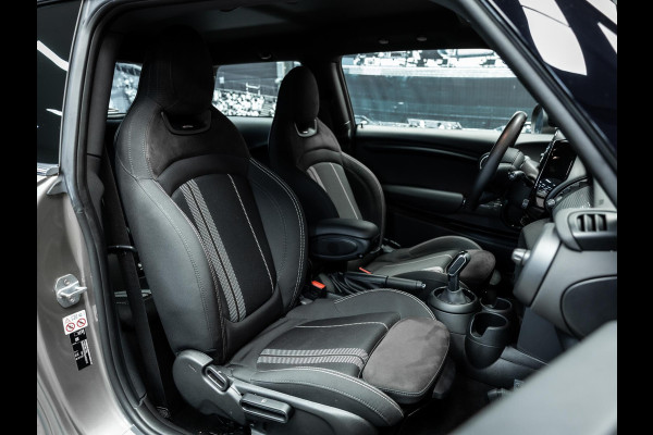 MINI 3-deurs 1.5 Cooper Mooie Mini met JCW interieur