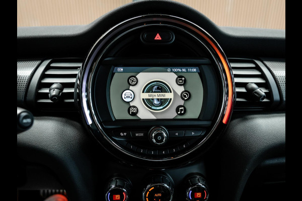 MINI 3-deurs 1.5 Cooper Mooie Mini met JCW interieur