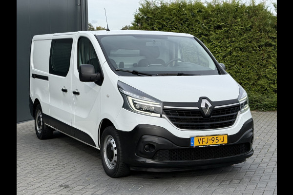Renault Trafic 2.0 dCi 120 PK / L2H1 / 2x SCHUIFDEUR / INRICHTING / TREKHAAK / 1e EIG. / LED / CRUISE / AIRCO / NAVI