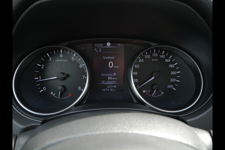 Nissan QASHQAI 1.2 DIG-T 115pk N-Connecta | Panoramadak | 18"inch | Camera |