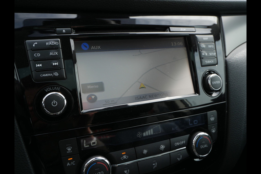 Nissan QASHQAI 1.2 DIG-T 115pk N-Connecta | Panoramadak | 18"inch | Camera |