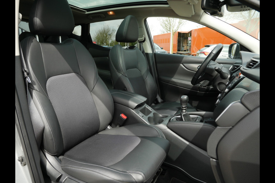 Nissan QASHQAI 1.2 DIG-T 115pk N-Connecta | Panoramadak | 18"inch | Camera |