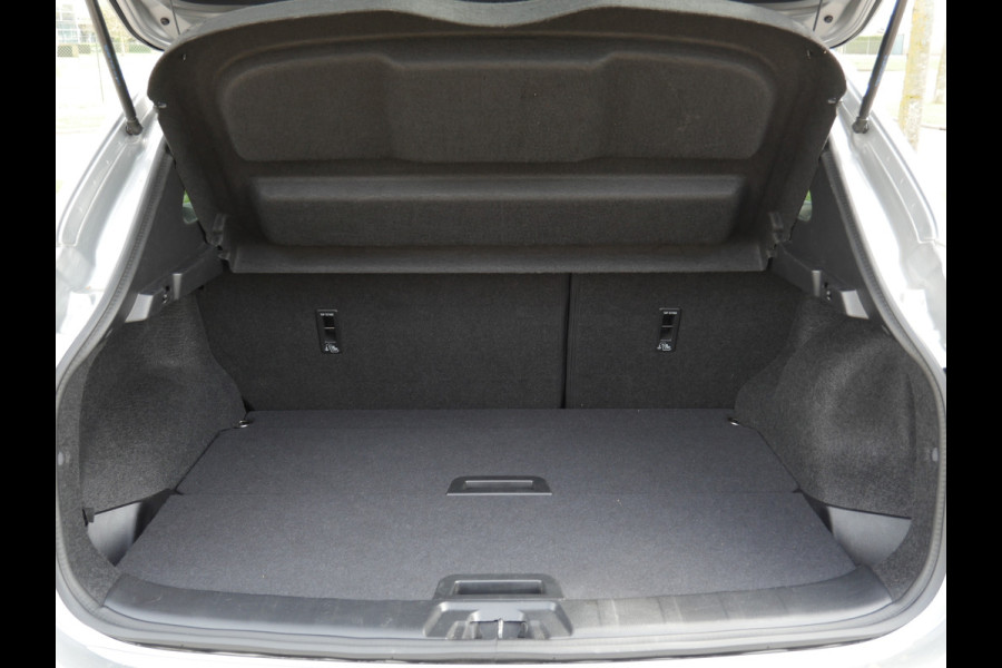 Nissan QASHQAI 1.2 DIG-T 115pk N-Connecta | Panoramadak | 18"inch | Camera |
