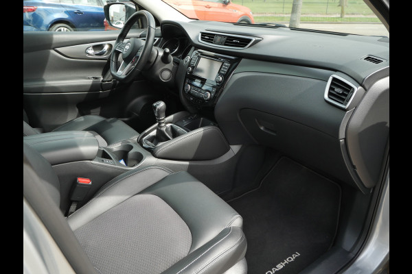Nissan QASHQAI 1.2 DIG-T 115pk N-Connecta | Panoramadak | 18"inch | Camera |