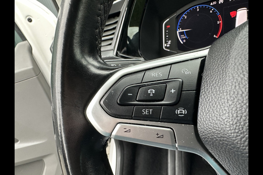 Volkswagen Transporter 2.0 TDI / BULLI / L2H1 / DUBBEL CABINE / 2x SCHUIFDEUR / LED / ADAPTIVE CRUISE / AIRCO / CARPLAY