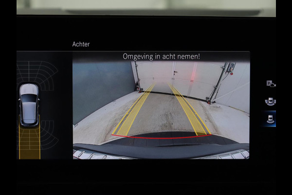 Mercedes-Benz EQA 250 Business Solution Luxury 67 kWh | SOH 95,3% | Half leder | Stoelverwarming | Adaptive cruise | Camera | Park assist | Sfeerverlichting