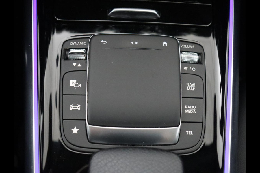 Mercedes-Benz EQA 250 Business Solution Luxury 67 kWh | SOH 95,3% | Half leder | Stoelverwarming | Adaptive cruise | Camera | Park assist | Sfeerverlichting