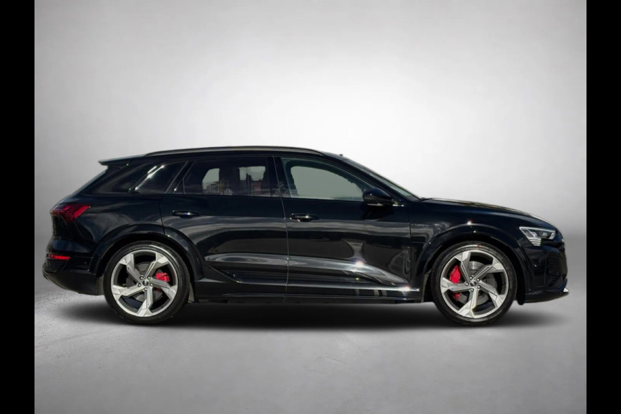 Audi SQ8 e-tron S quattro 115 kWh(1e Eig, Dealer OnderH, B&O, Luchtvering, Camera, Carplay, StoelV, Automatisch Inparkeren,Etc)