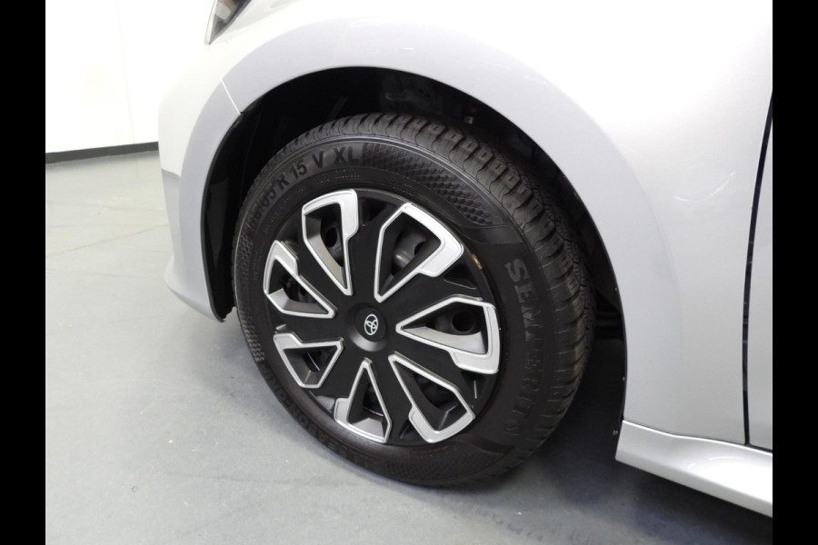 Toyota Yaris 1.5 Hybrid 115 Active NAVI-APP/CAMERA/CLIMA/BLEUTOOTH!